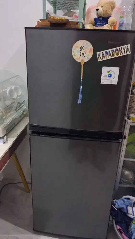 Kulkas Sharp 2 pintu
