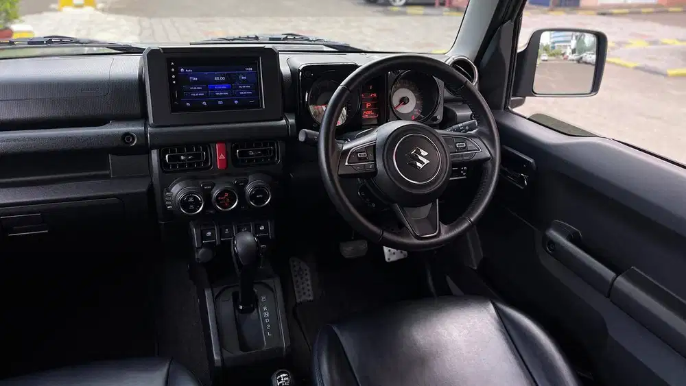 Suzuki Jimny 4x4 AT All Grip 3 Pintu 3doors NIK 2022 Silky Silver On