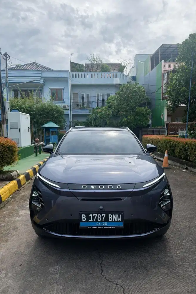 Chery Omoda E5 Grey 2025