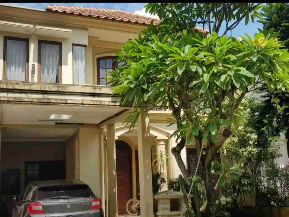 Rumah Bagus 2 Lantai Versailles BSD