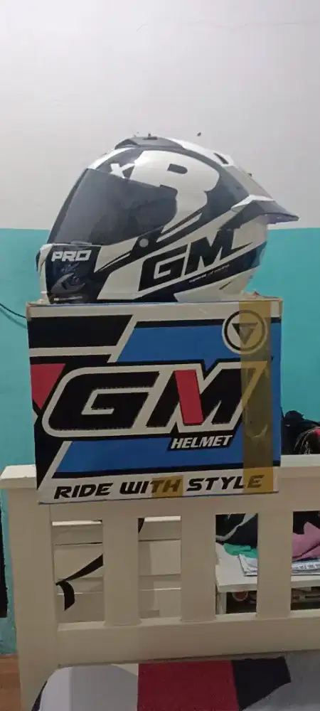 HELM GM RACE PRO FULL FACE