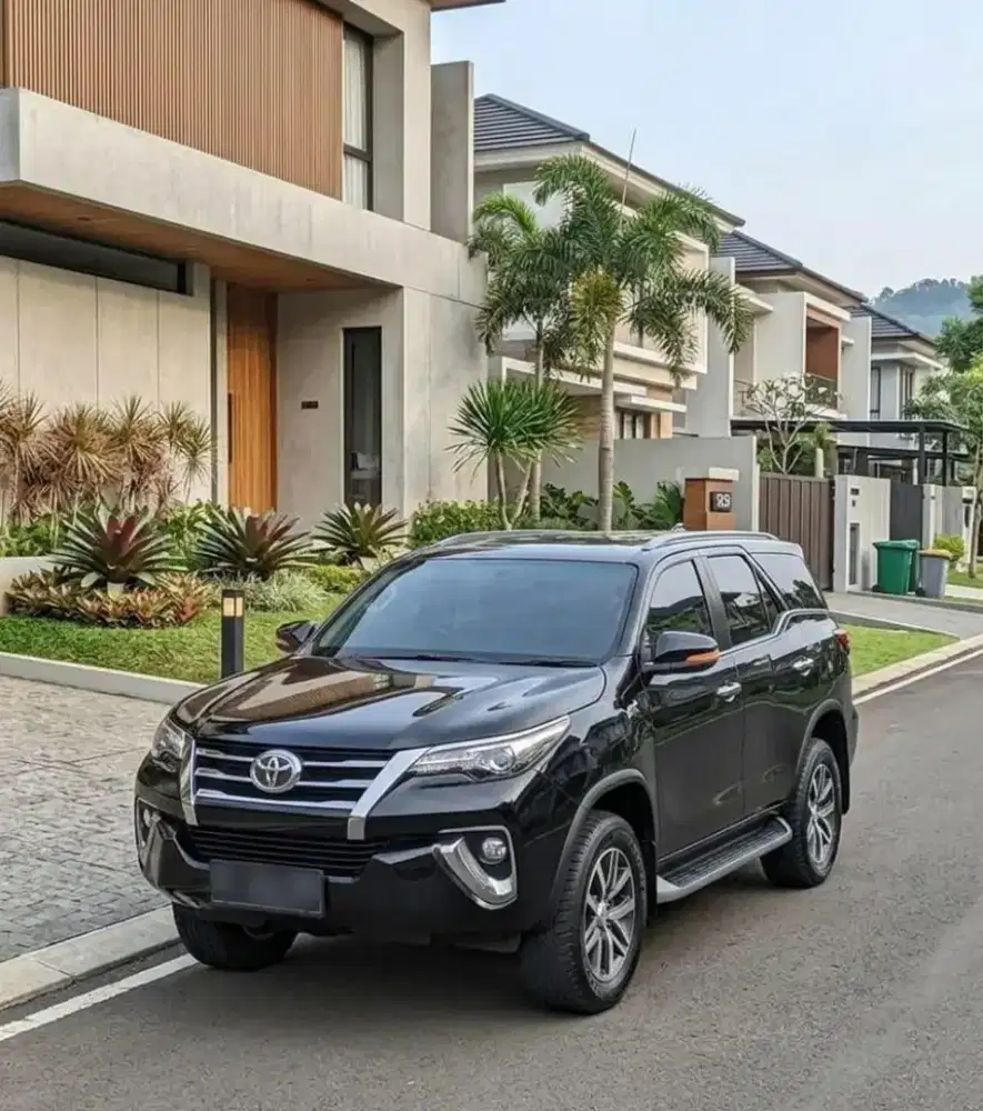 Toyota Fortuner VRZ 2.4 Diesel 4x2 AT