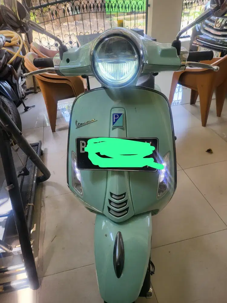 Jual vespa piaggio primavera i get 150 tahun 2022