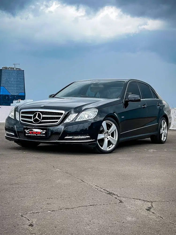 ANTIK ODO 40RB!!! MERCEDES BENZ E300 ELEGANCE (2011)