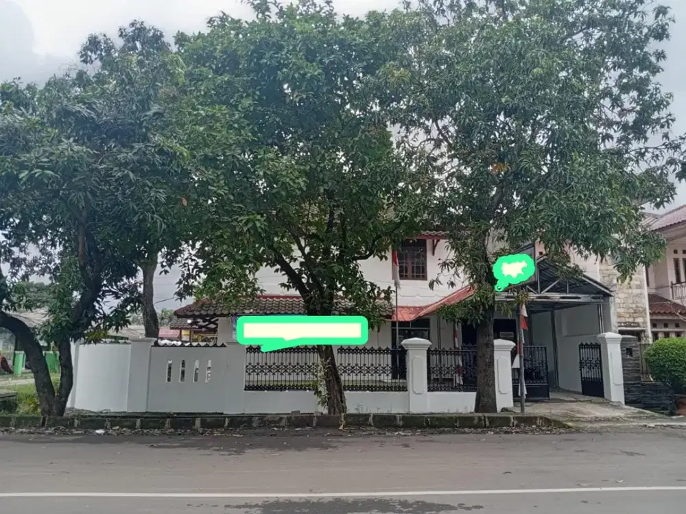 Dijual Tanah dan Bangunan di Pusat Kota Karawang 2 Lantai
