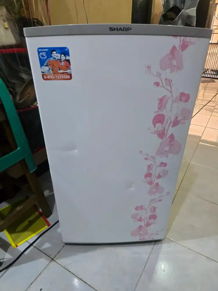 kulkas 1 pintu sharp