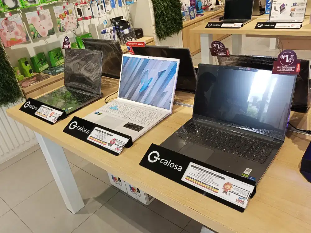 Laptop PC Game Acer Advan Baru