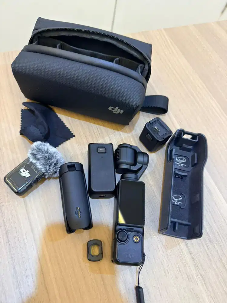 Jual kamera gimbal Dji Osmo Pocket 3 (Creator Combo)