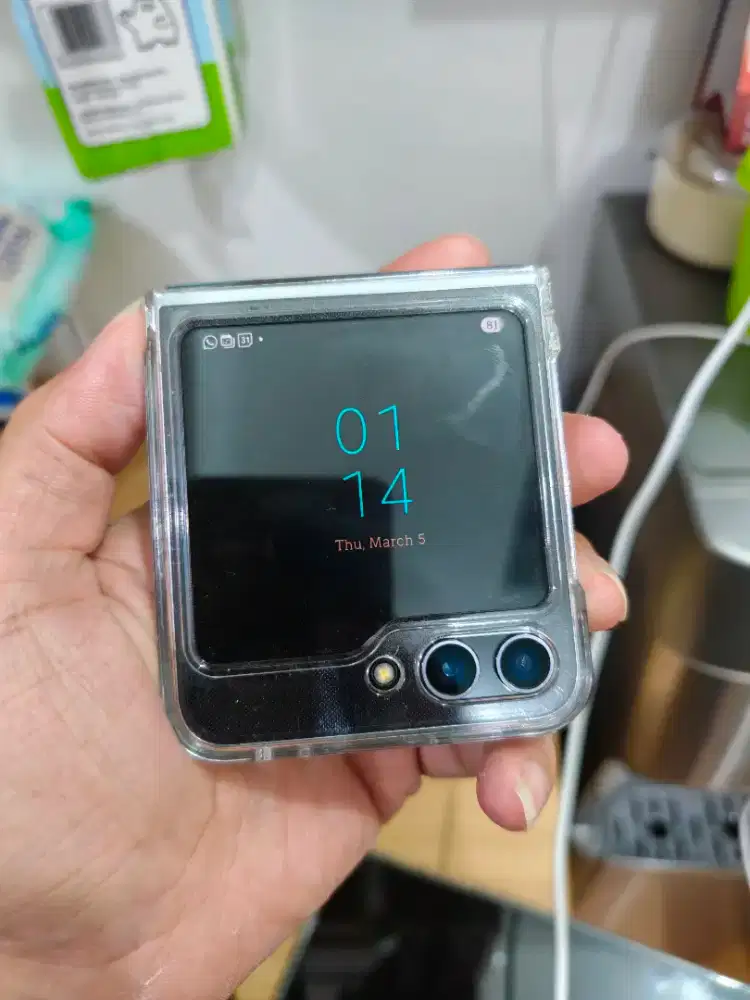 Samsung Z flip 5 8/512 mint fullset ori free case antigores