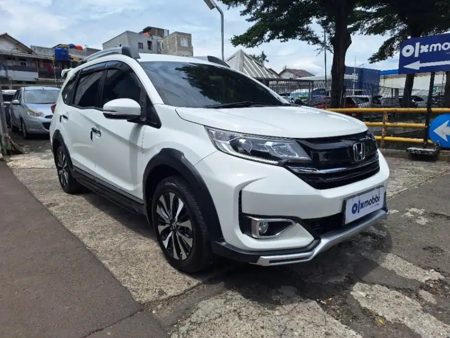 DP MURAH Honda BR-V 1.5 E Prestige Bensin-AT 2021  CKZGB