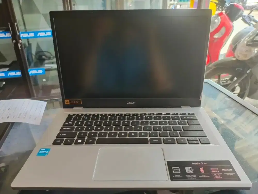 Acer Aspire 3 A314 Core i3-N305 Ram 8GB ssd 512GB fulsett