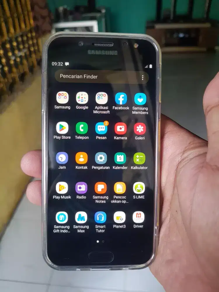 Samsung J5 pro ram 3/32 hp + softcase aja kondisi bagus dan No Minus