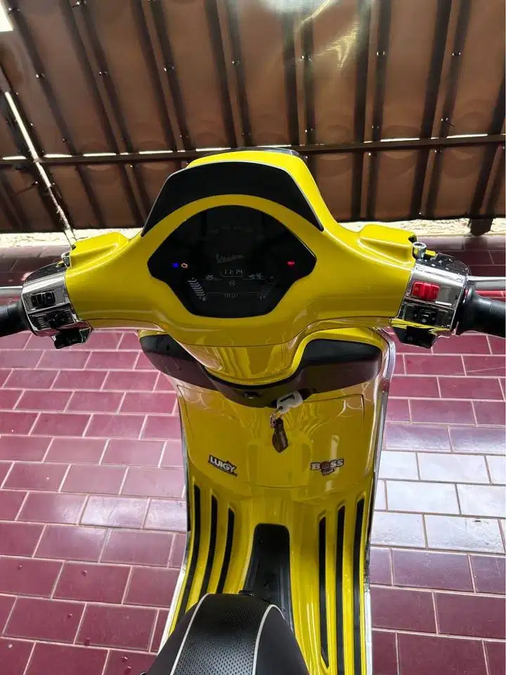VESPA SPRINT S 150 i-get ABS 2024 - Yellow (LIMITED EDITION)