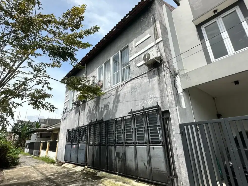 RUMAH KOST DIJUAL DI KARANGANYAR DEKAT SMA N COLOMADU