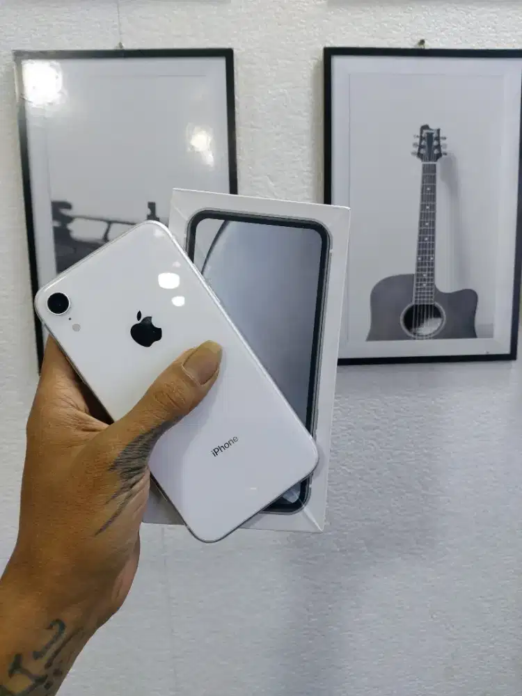 Iphone 11 128gb xl only second normal