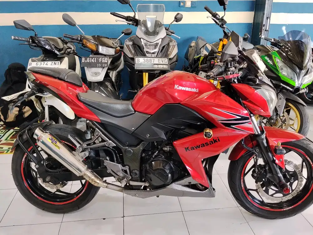 Kawasaki ninja Z250 2013 super mewah siap pakai