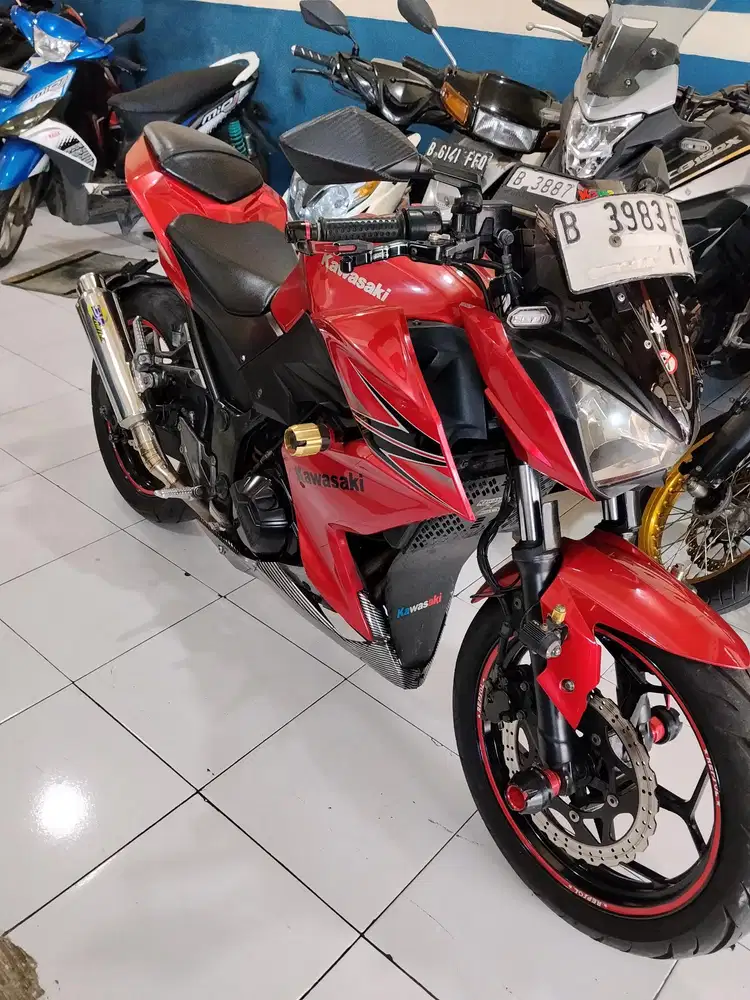 Kawasaki ninja Z250 2013 full orisinil surat lengkap