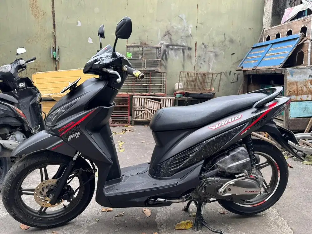 VARIO LED 110 Th 2018 Mesin halus Pajak panjang