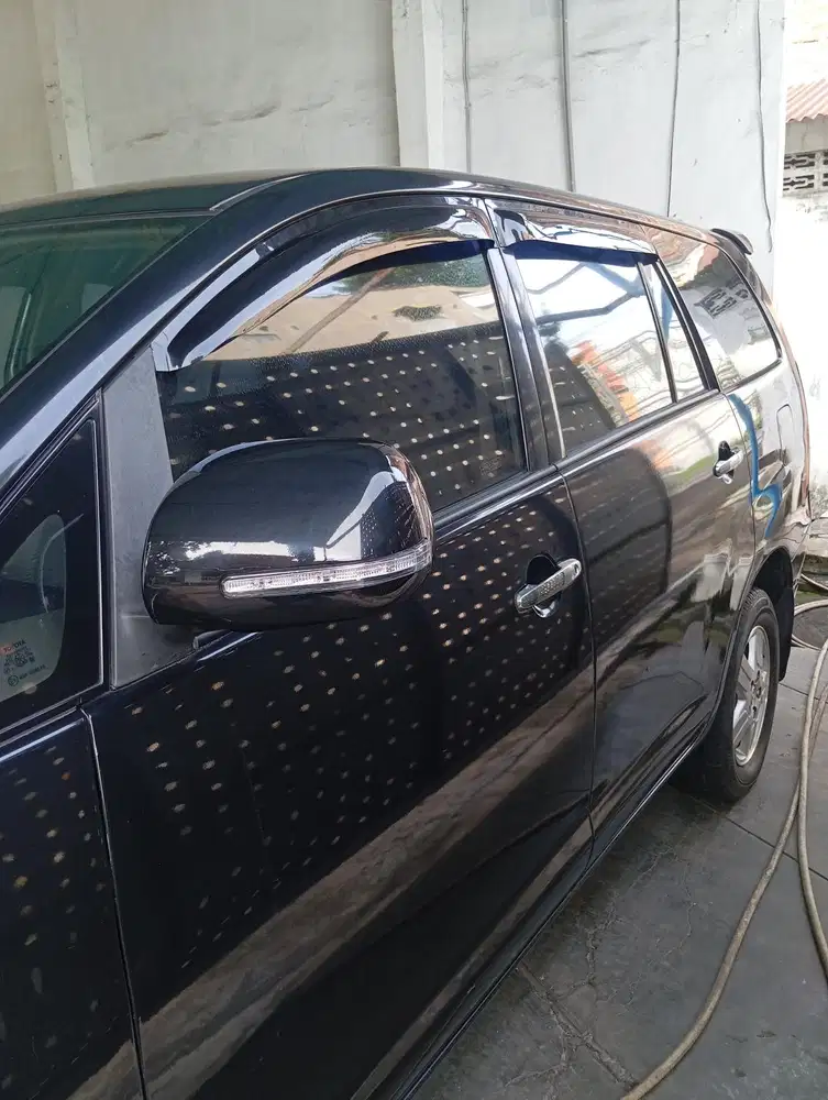 Toyota Kijang Innova 2005 Bensin