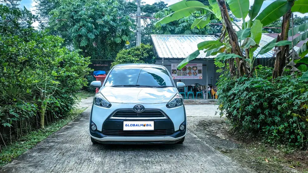 PROMO DP RINGAN Toyota Sienta V A/T 2017 Genap