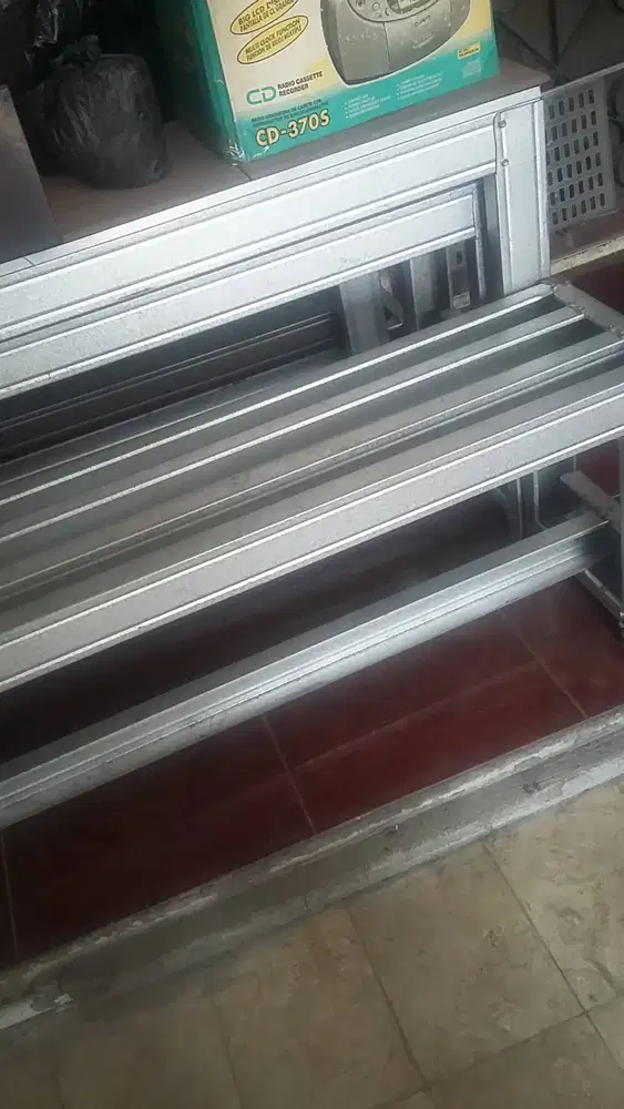 JUAL CEPAT !! Kursi Meja Bj.Ringan P120x40cm Dijual Murah