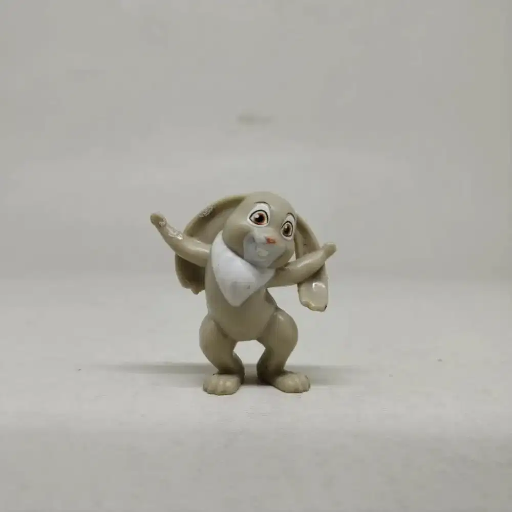 Figure clover rabbit