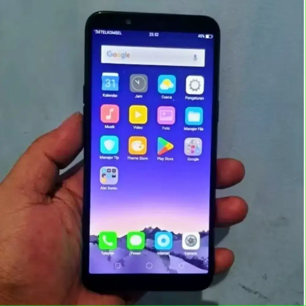 Oppo A83 4G Ram 2/16 gb Layar full display Sehat.