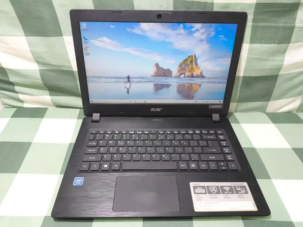 Laptop acer aspire3 ram 4gb hdd 1TB intel celeron n4000