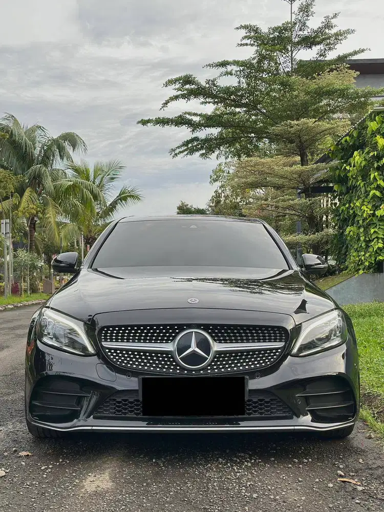 TERMURAH Mercedes Benz C300 2020! W205 FACELIFT Laser Blue Eye!