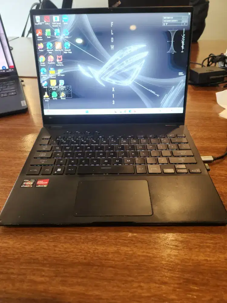 Asus ROG Flow X13 Ryzen 7 Ram 16Gb