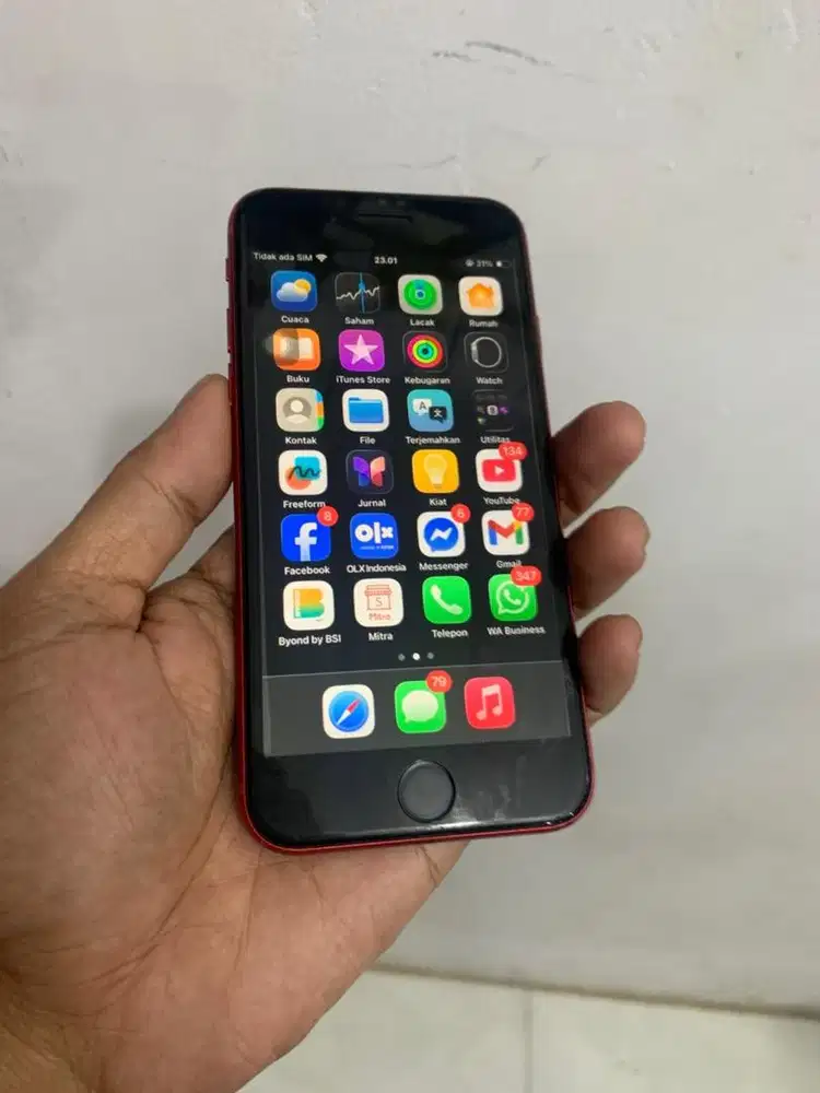 Iphone se memori 64gb fullset