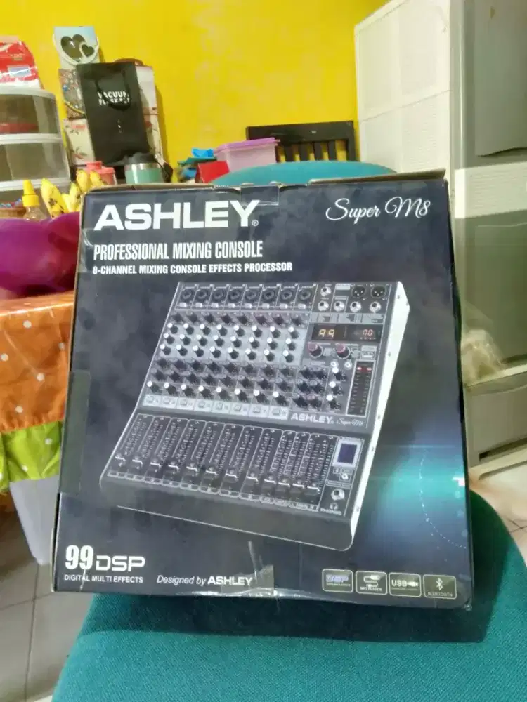 Ashley profesional mixing console