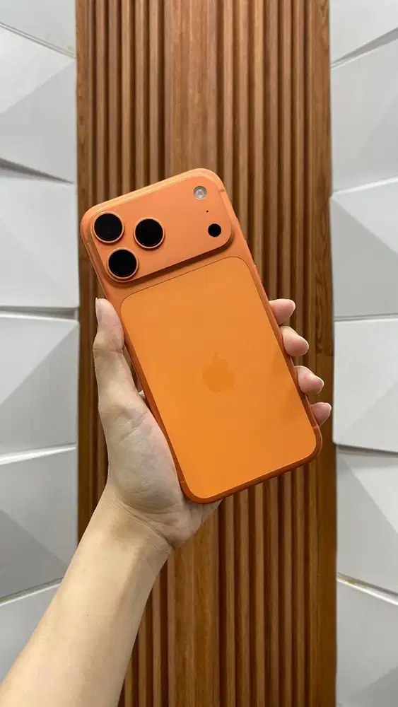 Second iphone 17 promax 256 gb bh 100%  cosmic orange garansi ibox