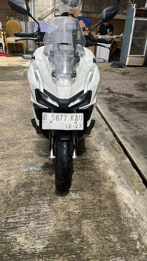 HODA ADV 160 CC PUTIH