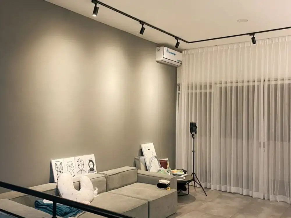 RUMAH ASRI SEMI FURNISHED 2 LANTAI LINGKUNGAN SEJUK SIAP HUNI DI AWILIGAR BANDUNG