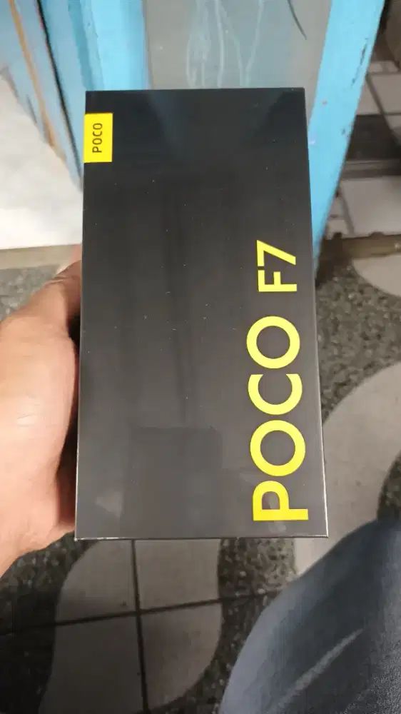 Poco F7 Black 12/512 Segel Box