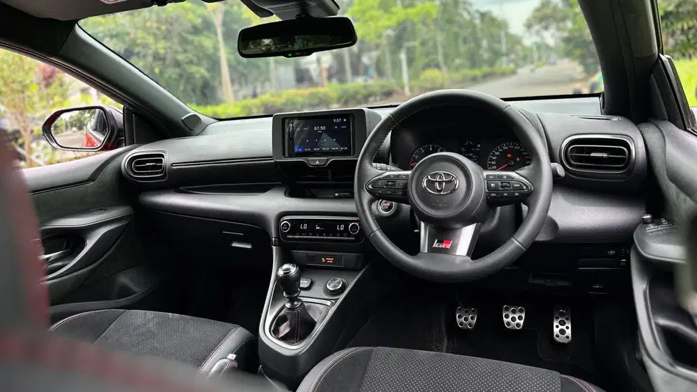 Toyota GR Yaris 1.6L Turbocharger MT Pemk 2022 Emotional NIK 2021