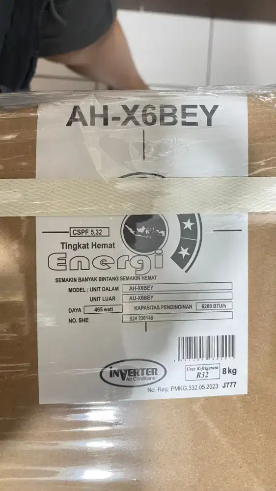 Ac sharp 6200 btu/h 1/2 PK new