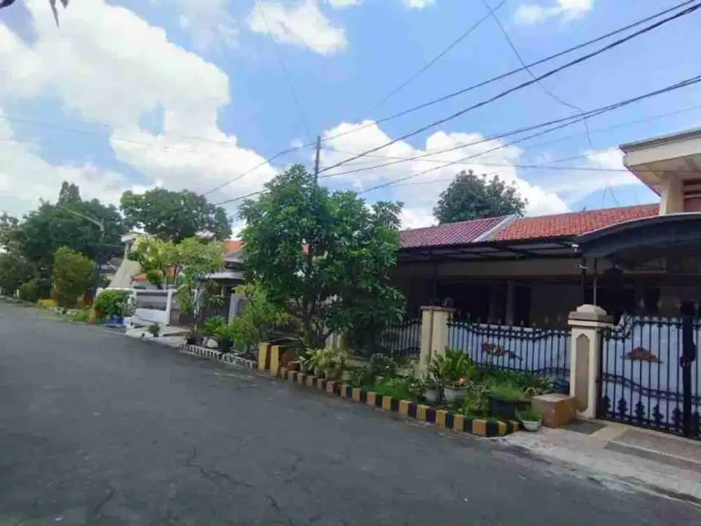 RUNGKUT ASRI LEBAR 10 ‼️Rumah Hook Selangkah MERR