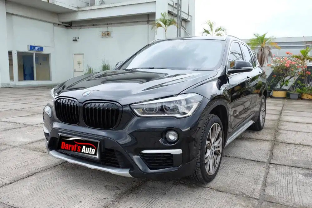 2018 BMW X1 sDrive18i xLine 1.5 Bensin AT Panoramic Sunroof Tdp100jt