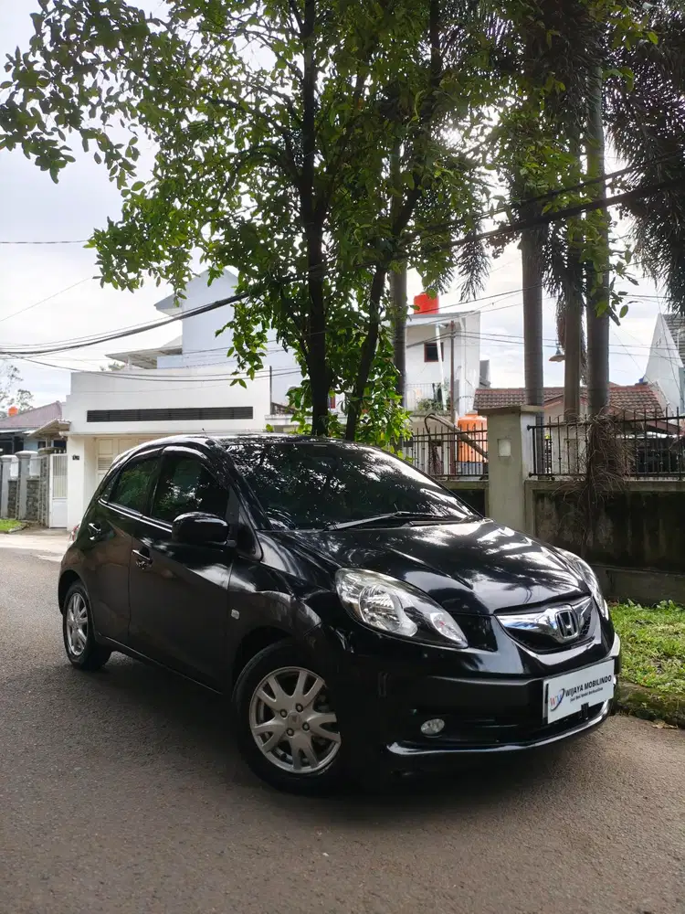 [MURAH MERIAH] DP 10JT HONDA BRIO SATYA E 1.2 MT 2015 HITAM