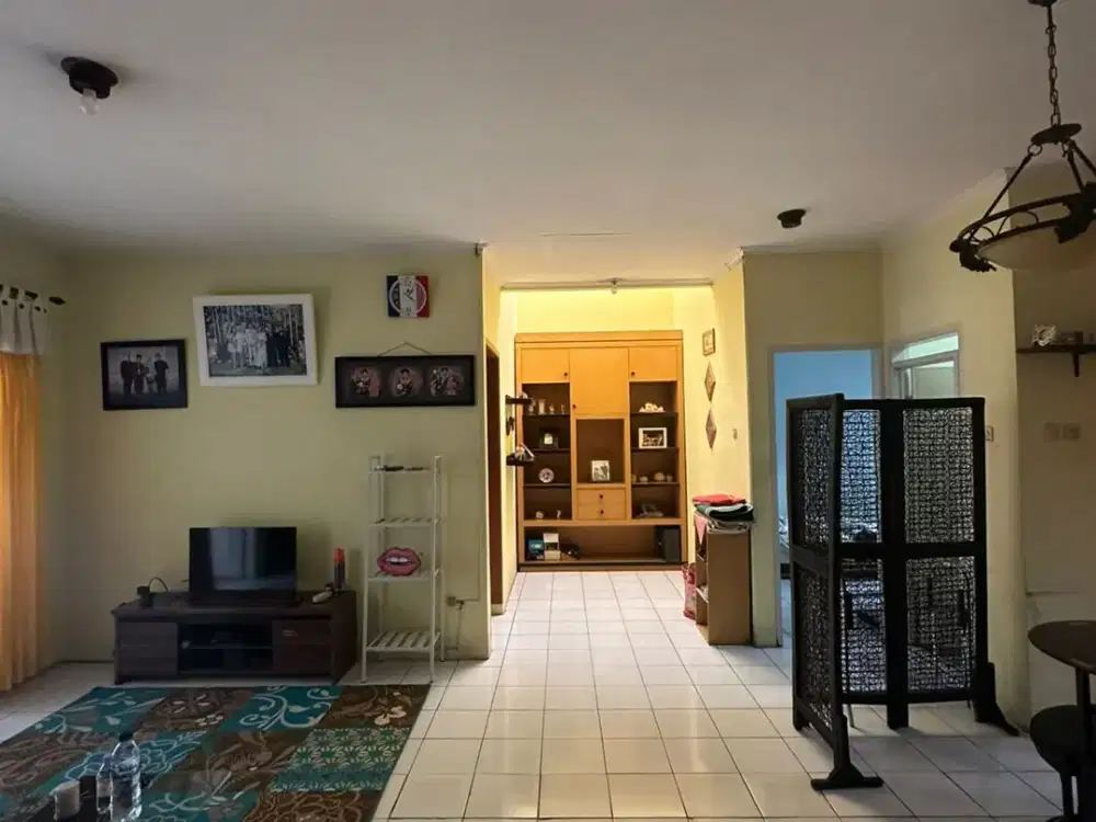 RUMAH BAGUS 2 LANTAI MINIMALIS MODERN FULL FURNISHED SIAP HUNI DI SETIABUDI REGENCY BANDUNG