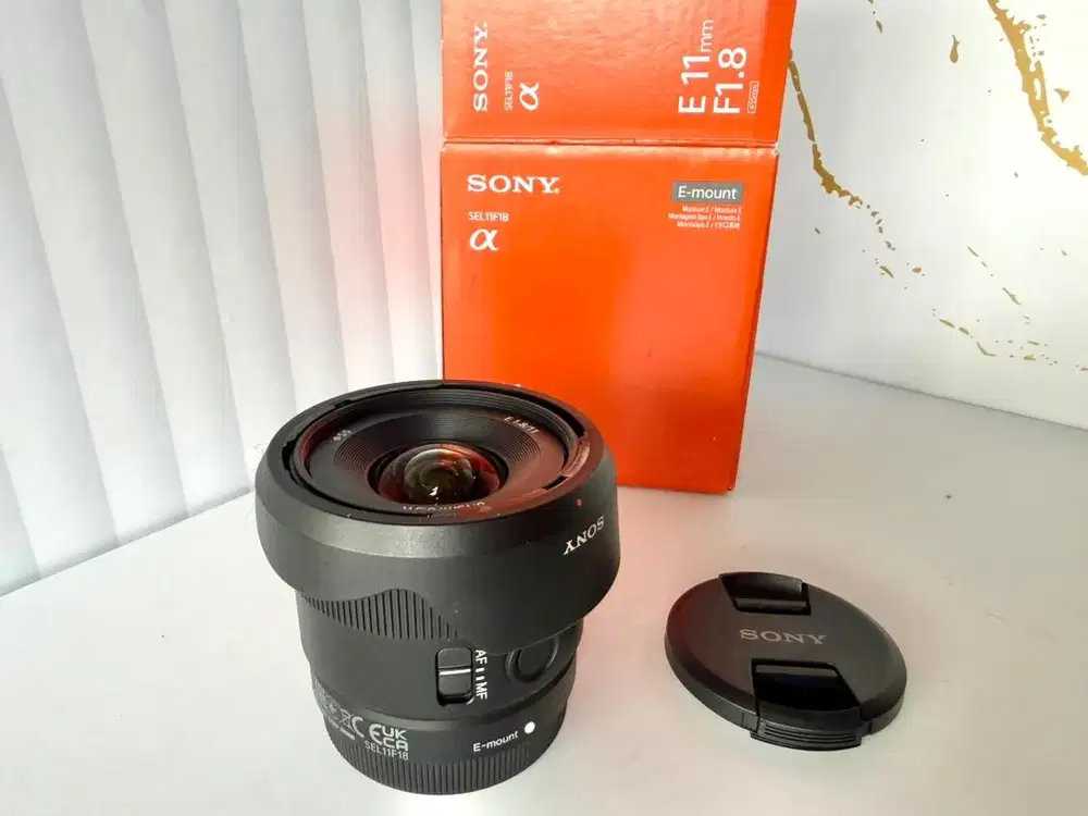 Lensa Sony E 11 mm f1.8 Second seperti baru Mulusss