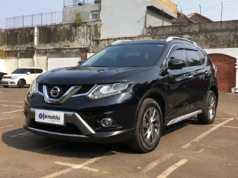 TDP 8,JT, Nissan X-Trail 2.5 Bensin-AT Hitam 2016