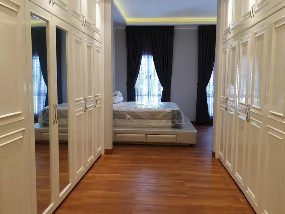 Rumah Full Furnished cluster Mennagio Rumah lebar 10 meter Gading Serpong