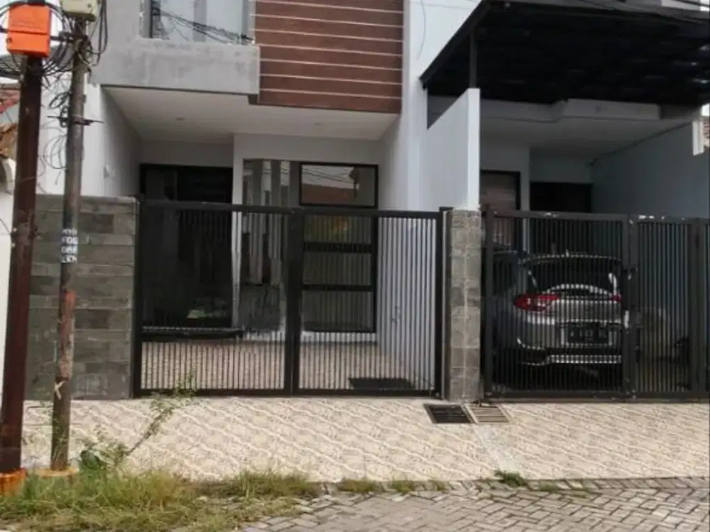 SISA 1 UNIT, Rumah Klampis Semolo Barat LOKASI NYAMAN