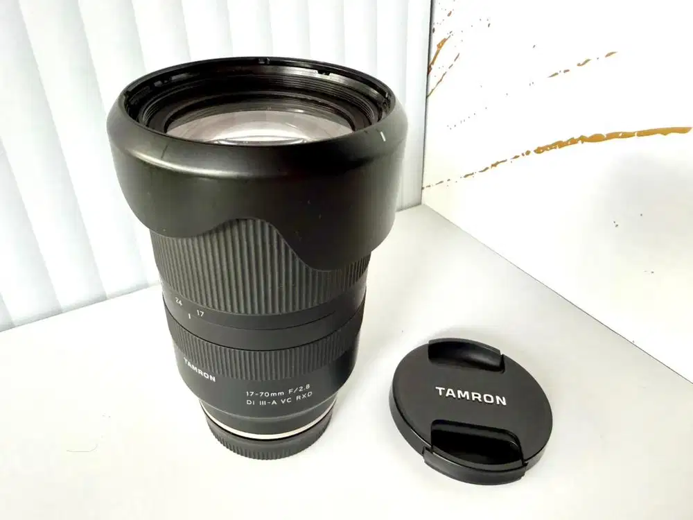 Lensa Tamron 17-70 mm F/2.8 DI III-A VC RXD Sony APSC Mulusss