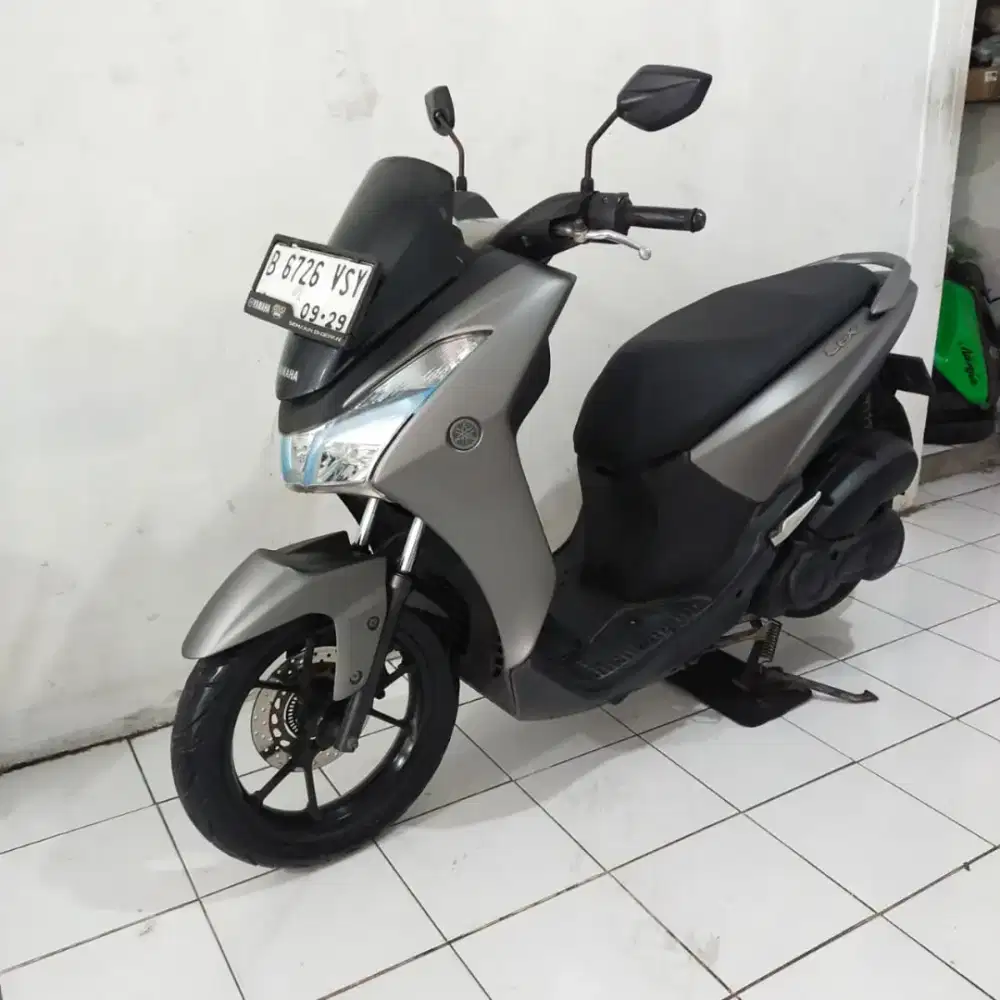 Yamaha LEXI 2019 Bagus lengkap