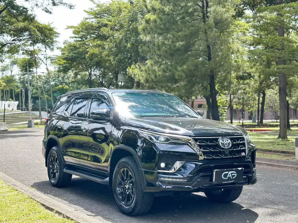 FORTUNER VRZ GR 2.8 AT 2023/FORTUNER VRZ GR 2.8 MATIC AUTOMATIC 2023