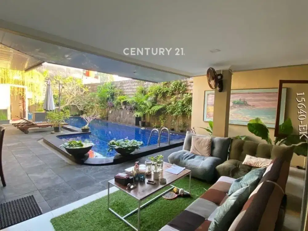 Dijual Rumah Hommy ada swimming pool di Bintaro Sektor 3